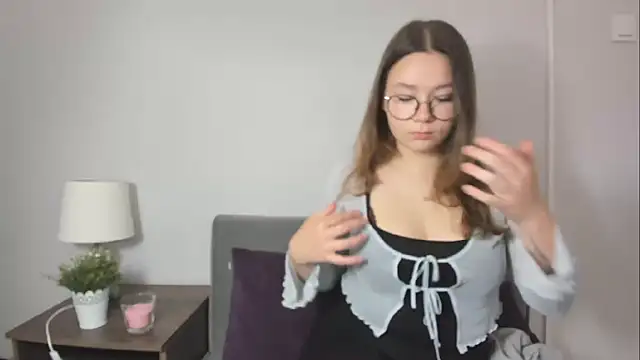 Snapshot of KatySensualy chatting on September 2025 06:48:01 AM KatySensualy online show from September 2025 06:48:01 AM