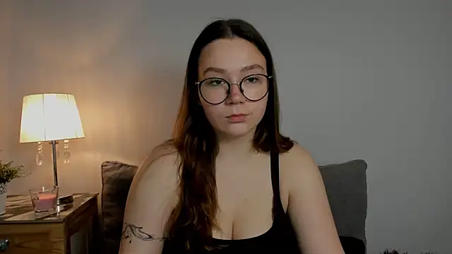 Snapshot of KatySensualy chatting on October 2025 04:25:02 PM KatySensualy online show from October 2025 04:25:02 PM