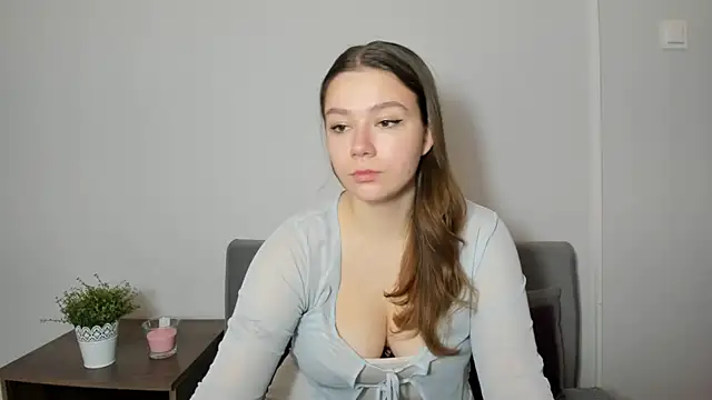 Snapshot of KatySensualy chatting on October 2025 01:12:01 PM KatySensualy online show from October 2025 01:12:01 PM