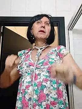 Snapshot of Emily_de_Carla chatting on October 2025 03:47:02 PM Emily de Carla online show from October 2025 03:47:02 PM