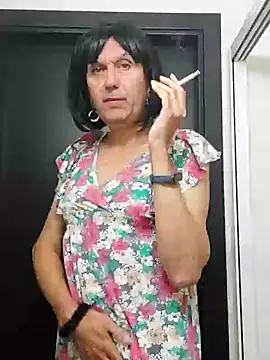 Emily de Carla online show from November 2025 03:51:01 PM