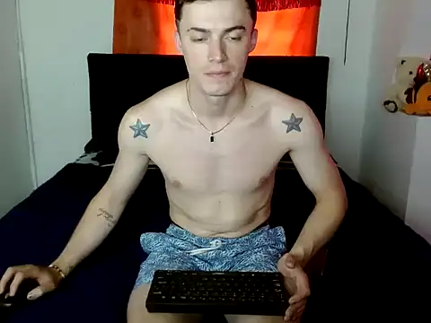 Ken bigcock77 online show from September 2025 06:08:02 PM