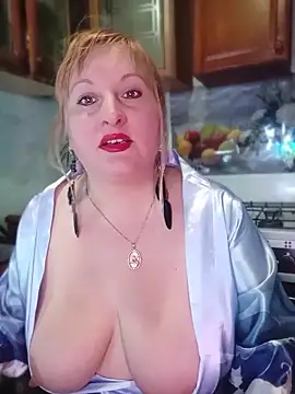 Snapshot of XHelenaX90 chatting on May 2026 05:50:02 PM XHelenaX90 online show from May 2026 05:50:02 PM