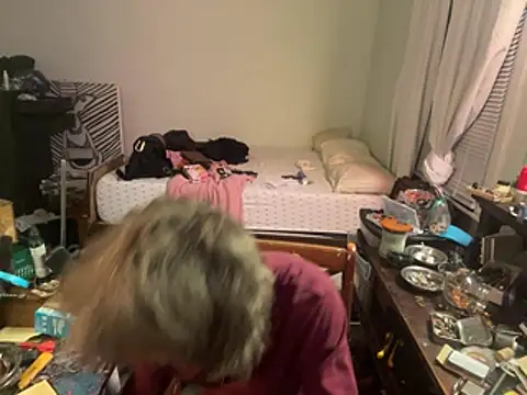XanderOzzz online show from May 2026 02:51:02 AM