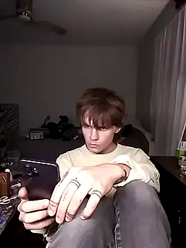 XanderOzzz online show from July 2026 10:35:02 AM