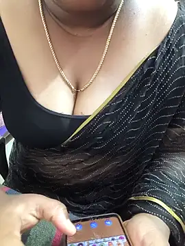 Snapshot of Tamil-rami chatting on February 2026 06:31:01 AM Tamil-rami online show from February 2026 06:31:01 AM