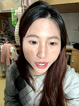 Snapshot of ououlovelove chatting on November 2025 08:25:02 AM ououlovelove online show from November 2025 08:25:02 AM