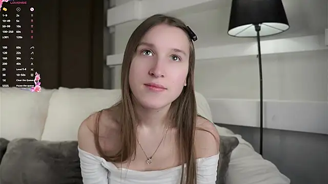 NanaMertins online show from December 2025 01:10:01 AM