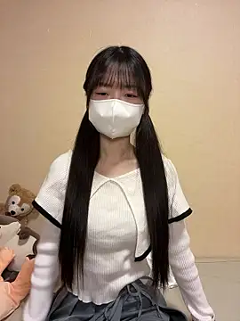Snapshot of risa909 chatting on May 2026 09:10:01 PM risa909 online show from May 2026 09:10:01 PM