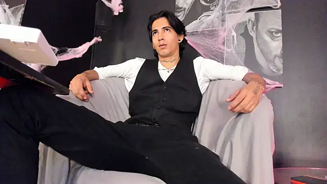 jett savage online show from October 2025 04:29:02 PM