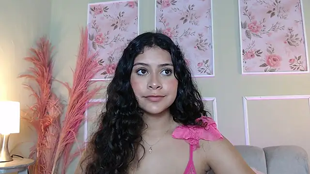 CurlyDani online show from October 2025 07:03:02 PM