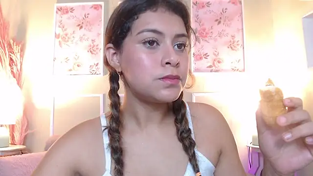 CurlyDani online show from February 2026 02:45:01 AM