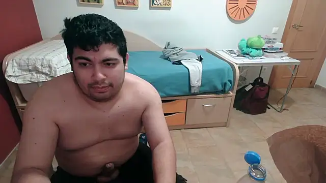 Snapshot of Martigato3 chatting on December 2025 06:58:01 PM Martigato3 online show from December 2025 06:58:01 PM