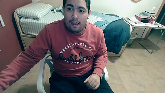 Snapshot of Martigato3 chatting on February 2026 11:24:02 PM Martigato3 online show from February 2026 11:24:02 PM