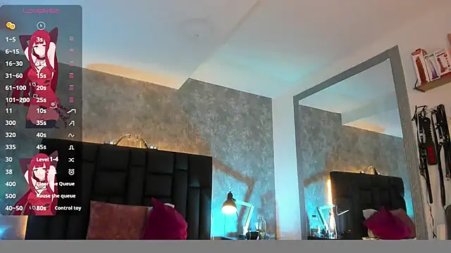 crystaldarliing online show from March 2026 04:33:01 PM