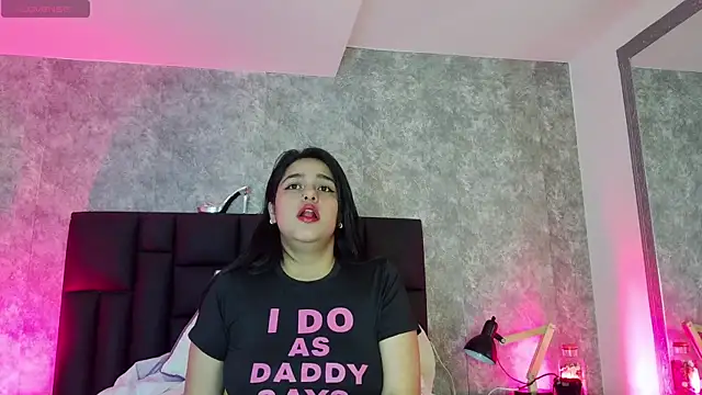 crystaldarliing online show from May 2026 08:57:02 PM