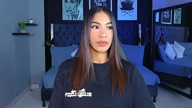 Snapshot of kitty_collins_ chatting on March 2026 11:58:01 AM kitty collins online show from March 2026 11:58:01 AM