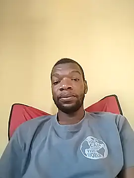 Snapshot of TmanZim2025 chatting on February 2026 01:15:02 PM TmanZim2025 online show from February 2026 01:15:02 PM