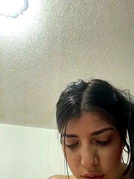 Snapshot of Isaa-Sweet chatting on September 2025 11:10:01 AM Isaa-Sweet online show from September 2025 11:10:01 AM