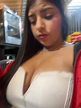 Isaa-Sweet online show from November 2025 10:16:02 AM