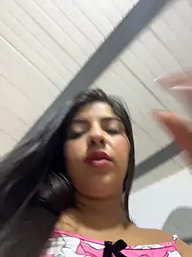 Isaa-Sweet online show from March 2026 02:01:02 PM