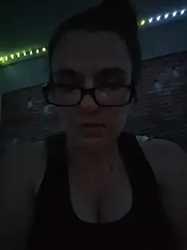 queenpeaches121 online show from August 2026 01:05:02 AM