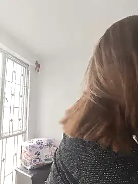 Snapshot of AlanaDesire chatting on November 2025 04:07:01 PM AlanaDesire online show from November 2025 04:07:01 PM