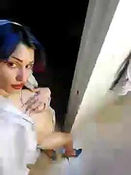 Snapshot of kendrafarq chatting on September 2025 05:20:01 AM kendrafarq online show from September 2025 05:20:01 AM