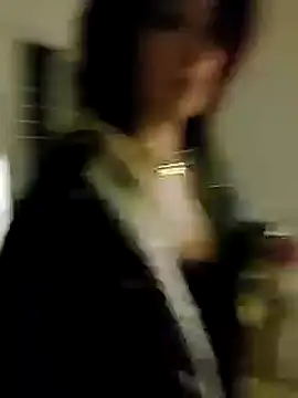 Snapshot of kendrafarq chatting on September 2025 07:42:01 AM kendrafarq online show from September 2025 07:42:01 AM