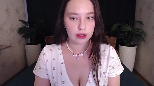 PureLedy online show from October 2025 01:03:02 AM