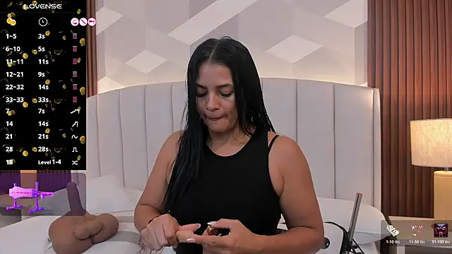 Mommy Naughty online show from May 2026 10:45:01 AM