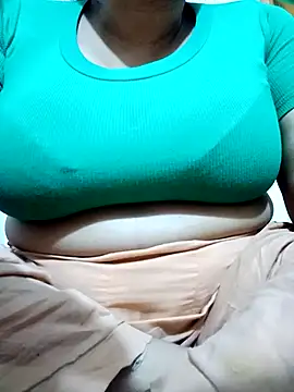 Snapshot of jenyfer709 chatting on September 2025 08:20:02 PM jenyfer709 online show from September 2025 08:20:02 PM