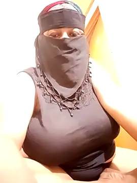 Snapshot of jenyfer709 chatting on October 2025 01:22:02 PM jenyfer709 online show from October 2025 01:22:02 PM