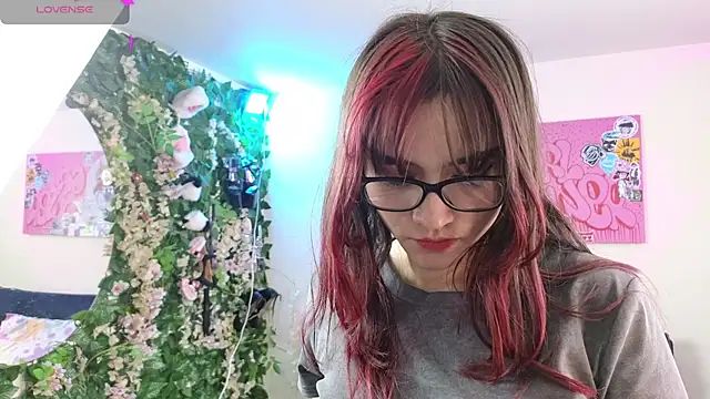 MiaVelvetDoll online show from March 2026 03:31:01 PM