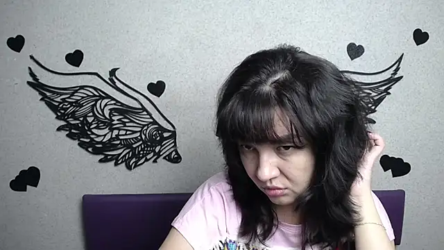 SelenaFly online show from September 2025 05:09:01 AM