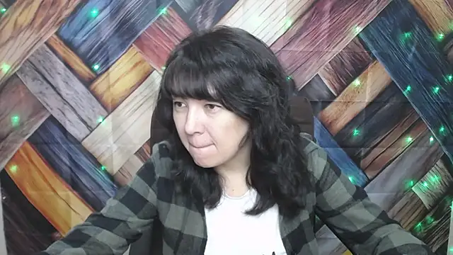 SelenaFly online show from September 2025 05:09:02 AM