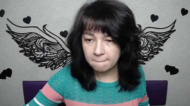 SelenaFly online show from October 2025 05:04:01 AM