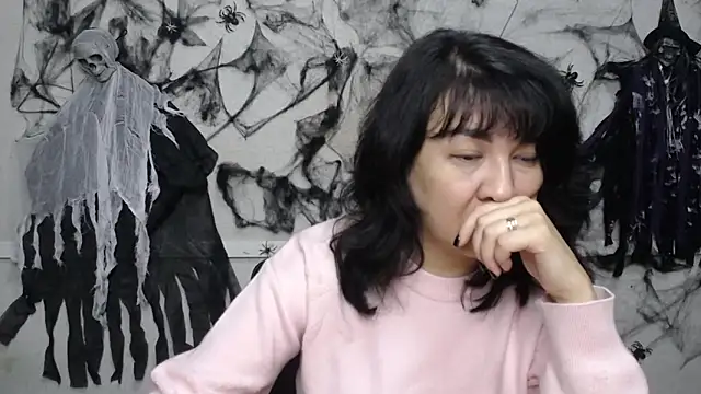 SelenaFly online show from October 2025 05:19:02 AM