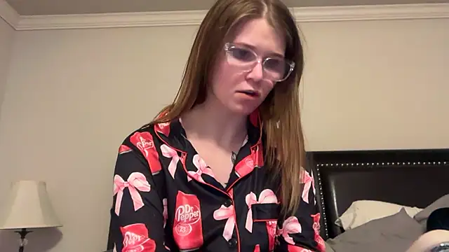 Snapshot of Riley_ray69 chatting on January 2026 12:59:01 AM Riley ray69 online show from January 2026 12:59:01 AM