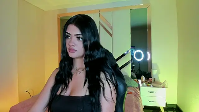 EmmaStonns online show from November 2025 03:35:01 PM