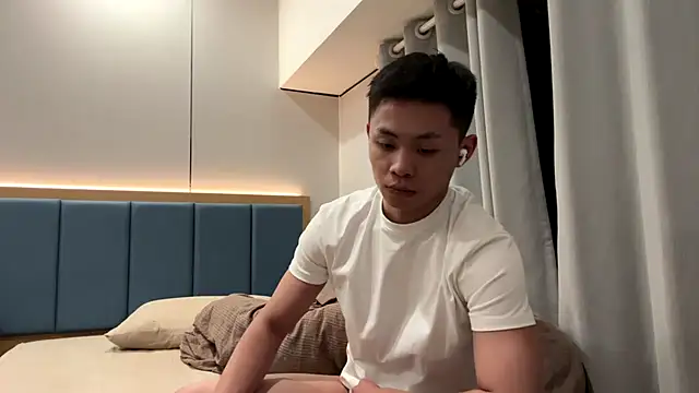 Snapshot of jensenyep chatting on January 2026 03:50:01 PM jensenyep online show from January 2026 03:50:01 PM