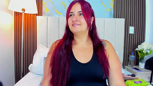 Victoria Guzman online show from April 2026 03:21:01 PM