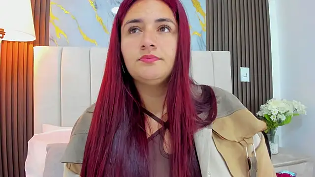 Victoria Guzman online show from May 2026 12:00:02 PM