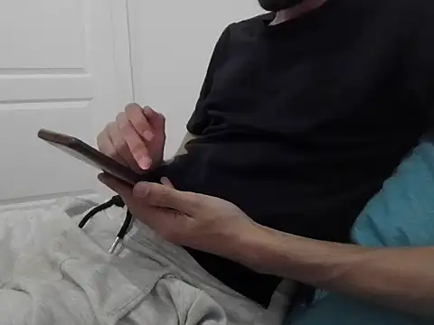 RaoufDz17cm online show from October 2025 07:45:01 PM