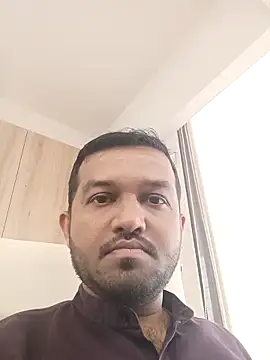 Snapshot of VJ17 chatting on November 2025 04:50:02 AM VJ17 online show from November 2025 04:50:02 AM