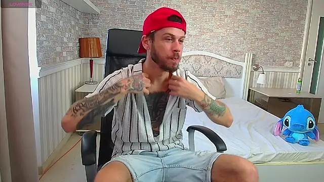 JonahShaw online show from July 2026 04:42:02 AM