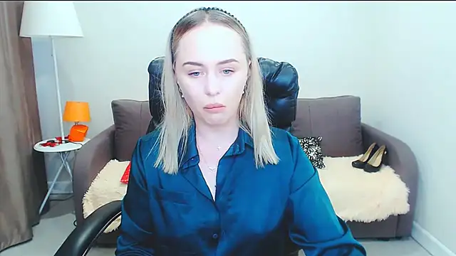LiluMoon   online show from July 2026 04:33:01 PM
