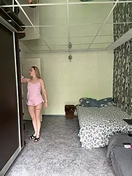 LiluMoon   online show from July 2026 09:57:01 AM