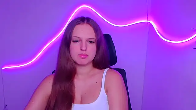 Aurora White online show from September 2025 11:23:02 AM