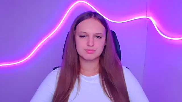 Aurora White online show from September 2025 11:11:01 AM